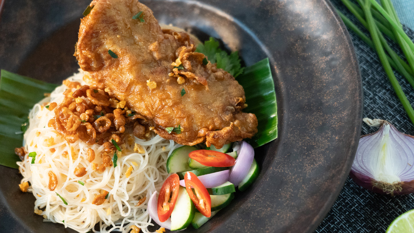 Bee hoon with fried chicken tender